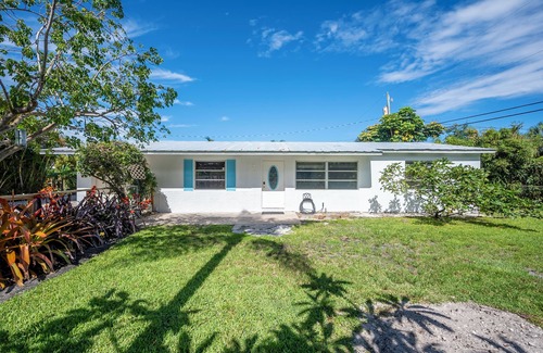 Florida North Atlantic Coast House | Spacious NPB 4 Bedroom 2 bath Home!