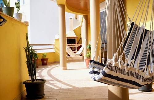 Praia House | Spacious Penthouse w/Barbecue, wifi, 2 terraces & Views