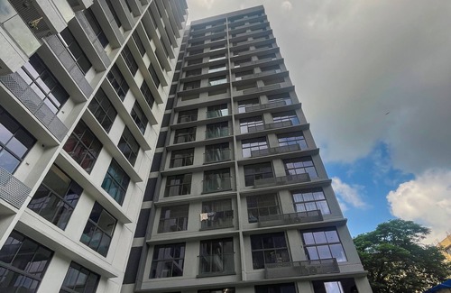 Chandivali Apartment | Spacious Pristine, Higher Floor 3bhk near Airport