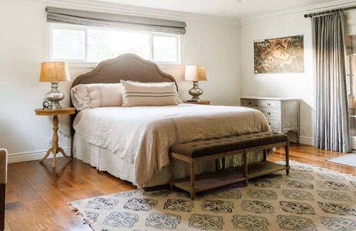 San Luis Obispo Other | Spacious remote farmhouse with BBQ amenities and large outdoor dining area