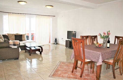 Rozino Apartment | Spacious Sea View Apartment