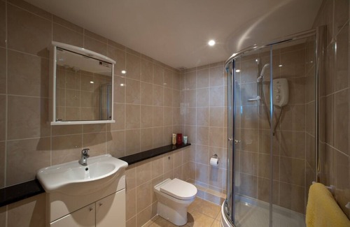 Ore Apartment | Spacious Self-Catering 1 Bed Apt/Country & Sea Views