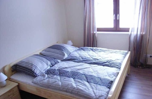 Kotschach-Mauthen Apartment | Spacious semi-detached house, quiet area - yet in place