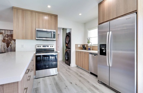 South Miami House | Spacious + Serene Miami Home: Walk to Metrorail!