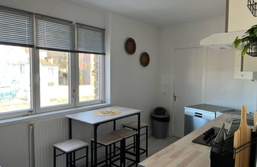 Boulogne-Centre Apartment | Spacious studio "Happy Times