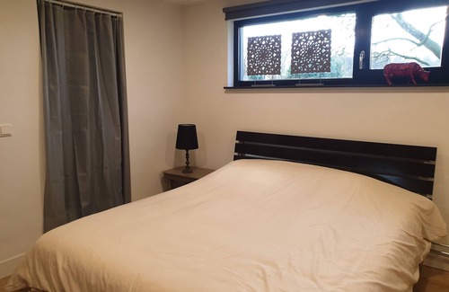 Knegsel Apartment | Spacious Studio, in wooded hiking/biking area. Near ASML.