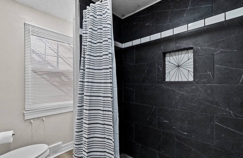 Winston - Salem Apartment | Spacious Studio with High Speed Internet Unit 3