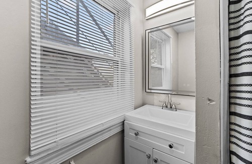 Winston - Salem Apartment | Spacious Studio with High Speed Internet Unit 3