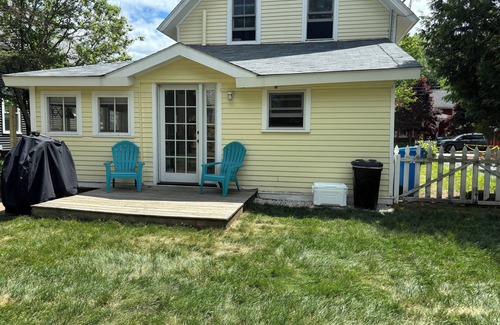 Marquette House | Spacious updated home near Lake Superior walk to restaurants, breweries, beach