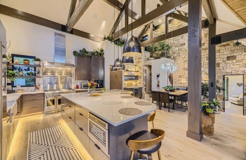 Three Peaks House | Spacious Upscale home with gourmet entertainers' kitchen in Summit County, CO