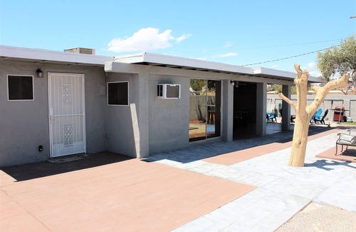 Winchester House | Spacious Vegas getaway home close to the Las Vegas strip