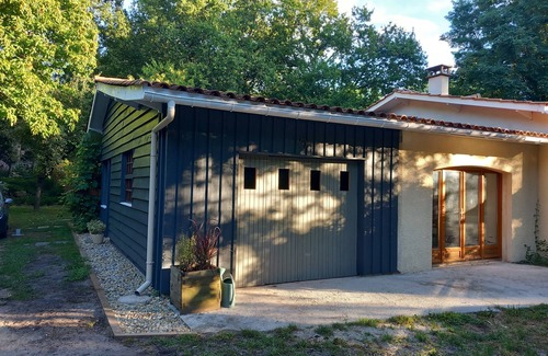 Queyrac House | Spacious villa on large domain with swimmingpool 15 minutes from the beaches