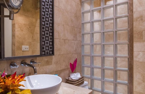 Placencia Resort | Spacious Villa w/WiFi, Balcony, & Beautiful Beach Views