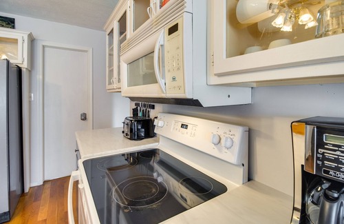 Flippin House | Spacious White Rivers Jewel: Fishing Haven!