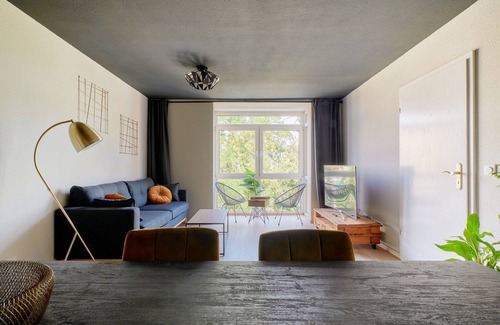 Friedrichstadt Apartment | Spaciousliving Design Apartment - Central - Boxspringbett - Messe