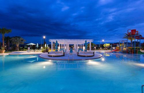 Four Corners House | Special Offer - 5BR Resort - Themed Room & Private Pool