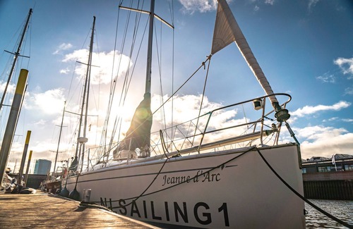 Uberseestadt Boat Rental | Special overnight adventure on sailing yacht in Bremen.