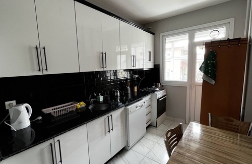 Maltepe Apartment | Specious 3+1 near the seaside in safest area