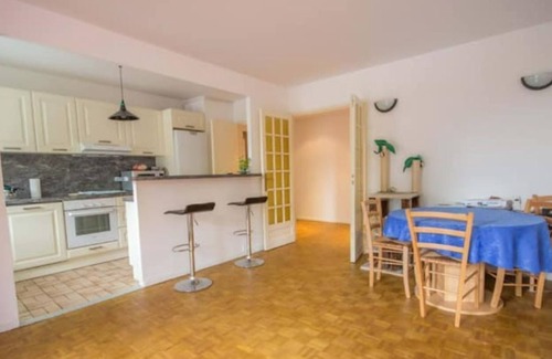 Gennevilliers Apartment | Specious apartment and close to transportation