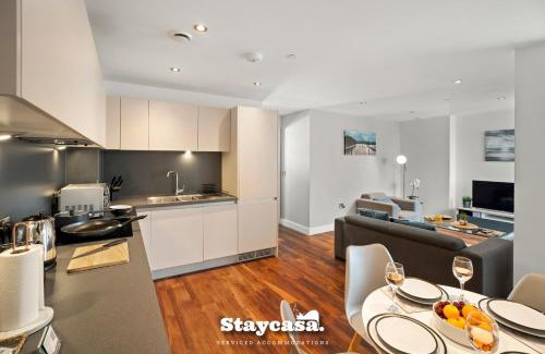 Manchester City Centre Apartment | Spectacular Apartment Balcony View In City Centre