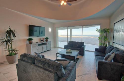 Puerto Penasco Villa | Spectacular Beachfront 4 bedroom Home, Villa12