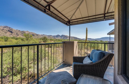 Tucson Condo | Spectacular Mountain View! Private Second Floor, Two Bedroom, two bath Condo