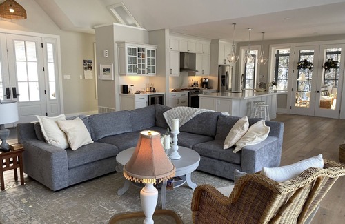 Dysart et al Cottage | Spectacular new 4 season cottage on pristine Kennisis Lake! Sauna and hot tub!