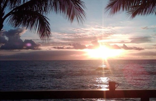 Wailea House | Spectacular Oceanfront Home! Watch turtles from deck while relaxing in the spa!