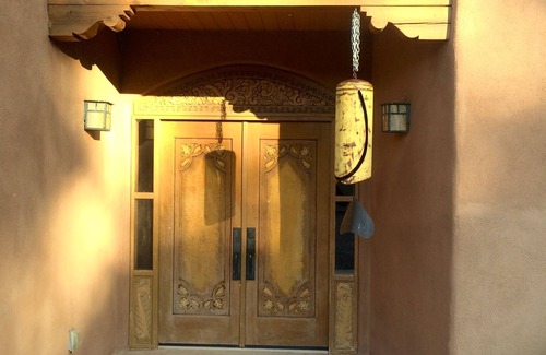 Abiquiu House | Spectacular Ranch Overlooking the Chama River at the Heart of Abiquiu