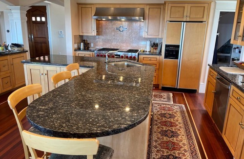 Upper Rockridge House | Spectacular views of Golden Gate & Alcatraz- 4 BR,3.5 BA home in Upper Rockridge