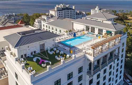 Baytowne Wharf Apartment | Spectacular Views In Sight! Enjoy Pool at the Rooftop, Close to Miramar Beach!