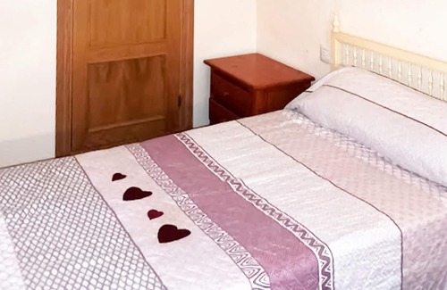 Tavernes de la Valldigna Apartment | Spend an unforgettable vacation right by the sea in this inviting vacation apartment.