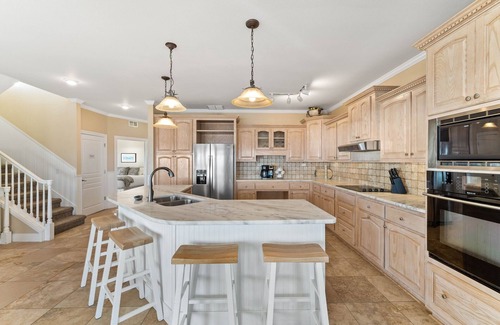 Port St. Joe House | Spend Fall by the Gulf! Gulf Front! Private Pool! Hot Tub! Dog-Friendly!