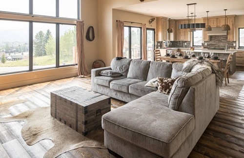 Big Sky Ski Chalet | Spend the Holidays Here! Chalet with Mountain Views, Near Town Center!