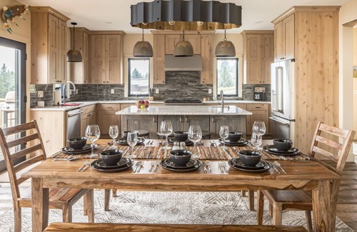 Big Sky Ski Chalet | Spend the Holidays Here! Chalet with Mountain Views, Near Town Center!