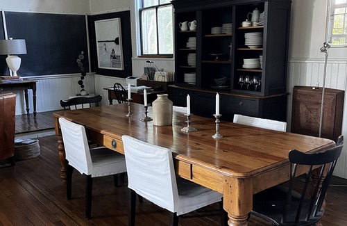 Flesherton House | Spend the holidays in the beautiful Beaver Valley at the Vandeleur Schoolhouse.