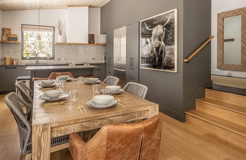 Big Sky Cabin | Spend Winter in Big Sky! 2 Bedroom, Plus Bonus Room, Ski-in/Ski-out Cabin
