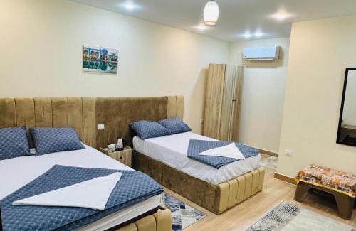 Giza Hotel | Sphinx palace pyramids view inn