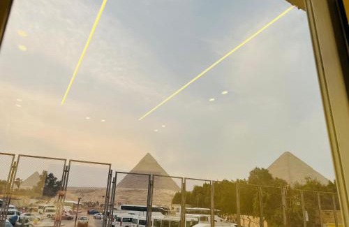Giza Hotel | Sphinx Scarab Pyramids View