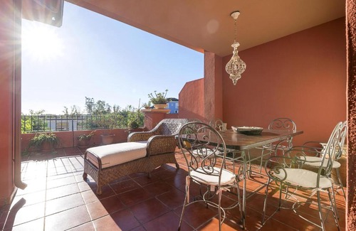 Pueblo Nuevo Apartment | Spikes