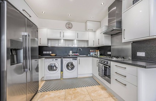 Gosport Apartment | Spinnaker View Apartment
