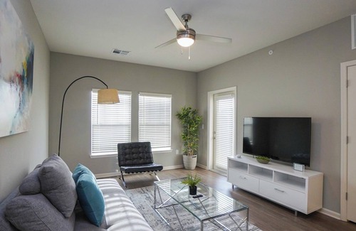 University Place Apartment | Spire 1BD 10 - One Bedroom Apartment, Sleeps 2
