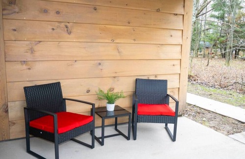 Cross Village Cabin | Spirit Lake Retreat - Suite C