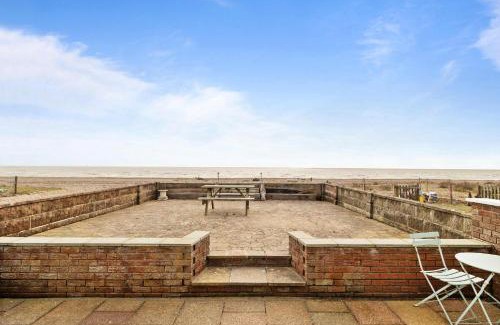 Pevensey House | Splash-Pevensey Bay