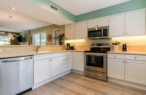Arcadian Shores Villa | Splendid & Spacious 3 bdrm-15CRP-Full Access