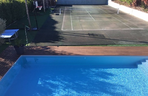 Rochefort-du-Gard Villa | splendid Villa of 250 M2 With Private Pool/Tennis site: www. mas-jasmine. com