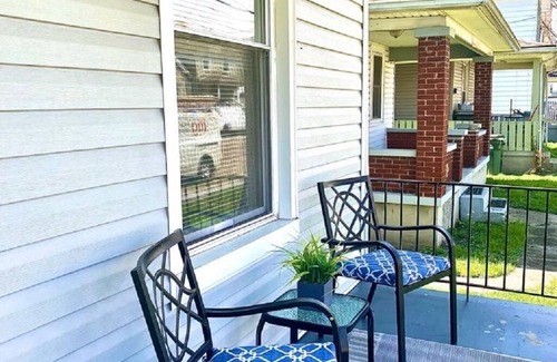 Hamilton House | Spooky Nook Neighbor - 2 bed /1.5 bath - Sleeps 6