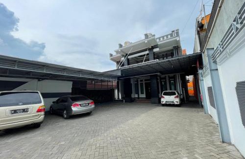 Sidoarjo Hotel | SPOT ON 93458 Legok Homestay Syariah