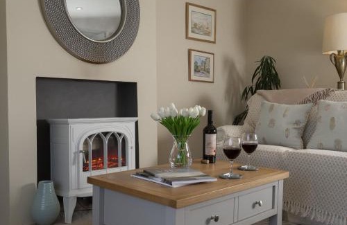 Painswick House | Spring Cottage