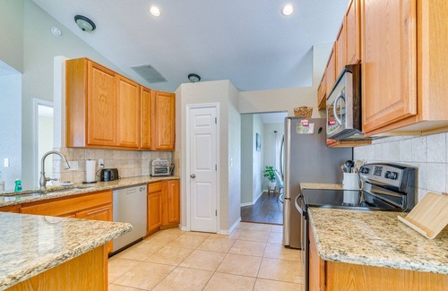 Spring Hill House | Spring Hill Home w/Private Yard & Heated Pool!